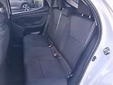 Toyota Yaris COMFORT STYLE 1.5 Hyb. 85 kW - náhled 4