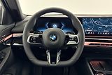 BMW Řada 5 540d xDrive Touring - náhled 8