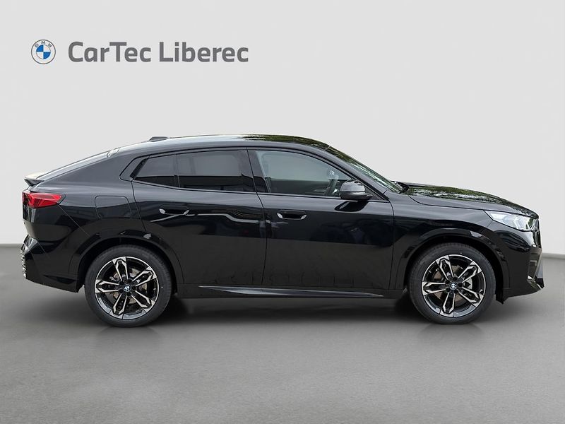 BMW X2 xDrive20d - fotka 5 z 19
