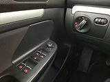 Volkswagen Golf (2010) 1.6 TDI, po STK, Tažné - náhled 16