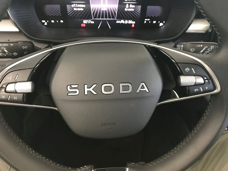 Škoda Fabia (2025) SELECTION 1,0 TSI - fotka 9 z 24
