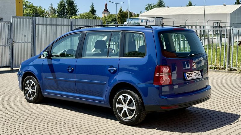 Volkswagen Touran (2009) 1.9TDi*77kW*COMFORT-LINE* - fotka 2 z 21