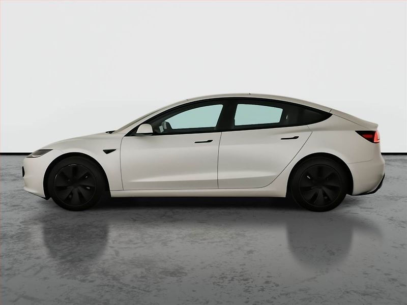 Tesla Model 3 (2024) Long Range 4WD 79kWh, SoH 89% - fotka 3 z 21