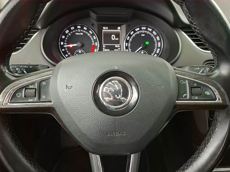 Škoda Octavia (2015) Scout 2.0 TDI, 4X4, Automat - fotka 18 z 21