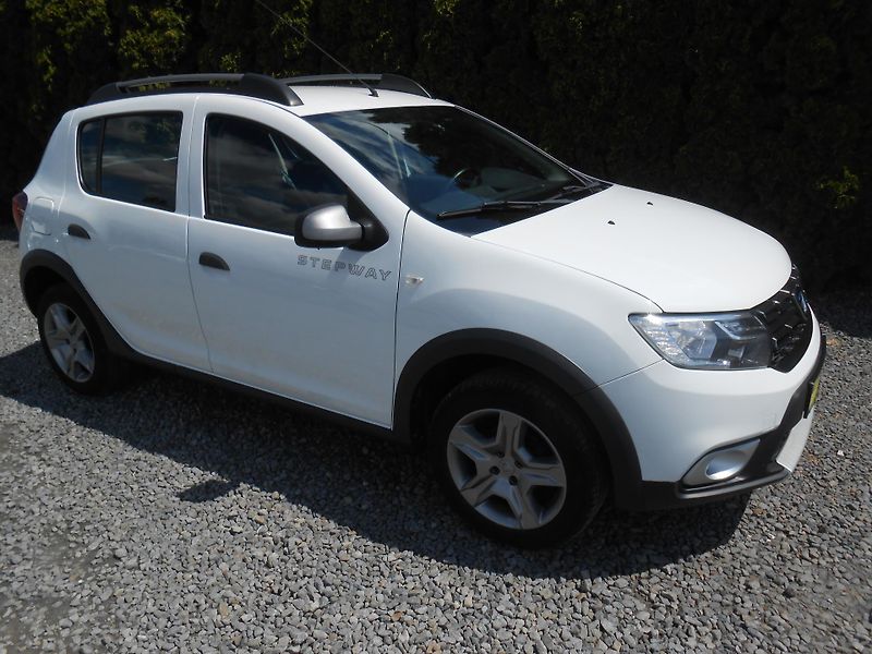Dacia Sandero STEPWAY,NAVI,KAMERA,LED! - fotka 13 z 44