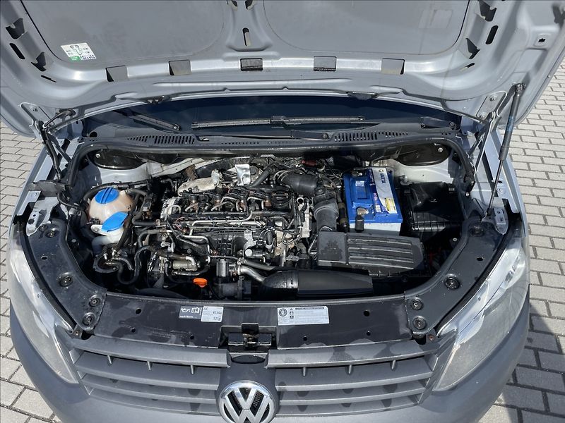 Volkswagen Caddy 1,6 TDi 75kw MAXI TAŽNÉ DPH po - fotka 19 z 31