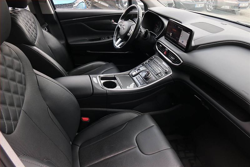 Hyundai Santa Fe (2021) 2.2 CRDi - fotka 9 z 24
