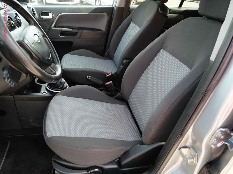 Ford Fusion (2004) 1.6i, AC, TZ - fotka 9 z 14