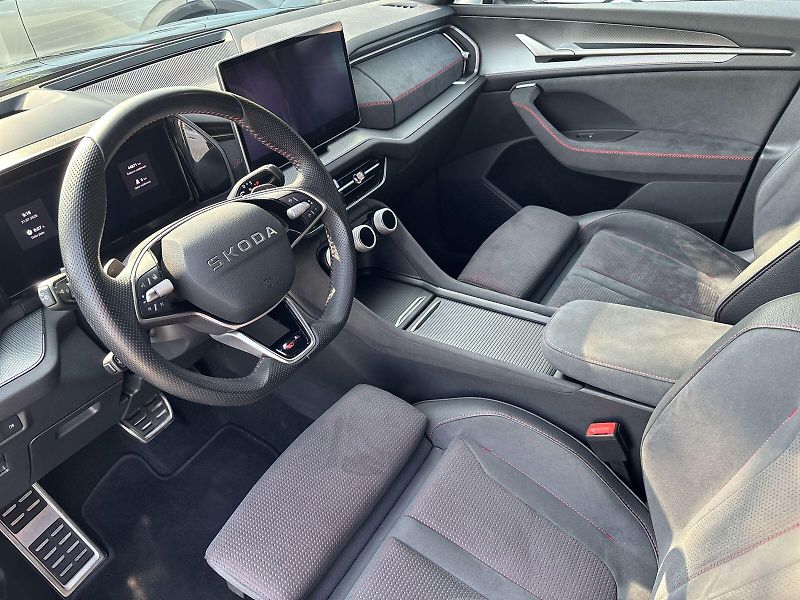 Škoda Kodiaq (2025) 2.0 TSI 4x4 DSG RS - fotka 7 z 33