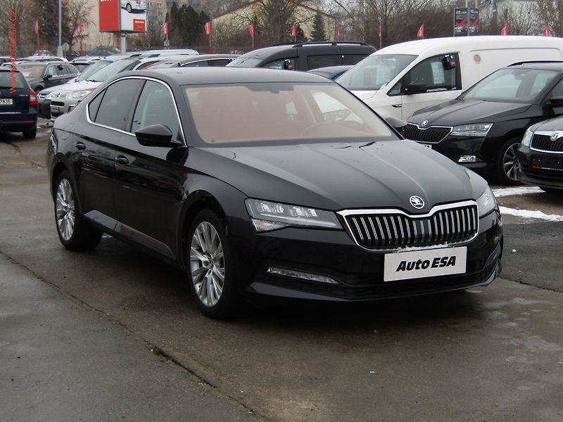 Škoda Superb (2019) 2.0TDi, 2.maj,ČR, DSG, STK10 - fotka 1 z 22