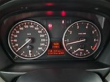 BMW Řada 3 (2009) 318 i, Tempomat - náhled 11
