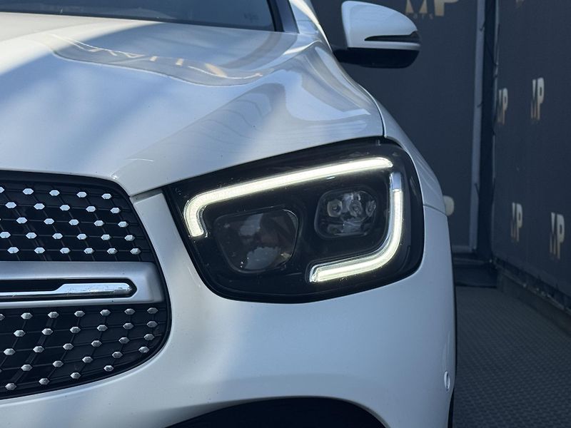 Mercedes-Benz GLC (2020) 200 kupé 4Matic DPH ČR - fotka 44 z 53