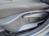 Renault Clio (2017) 1.2 TCe 118 Limited MAN6 - náhled 29