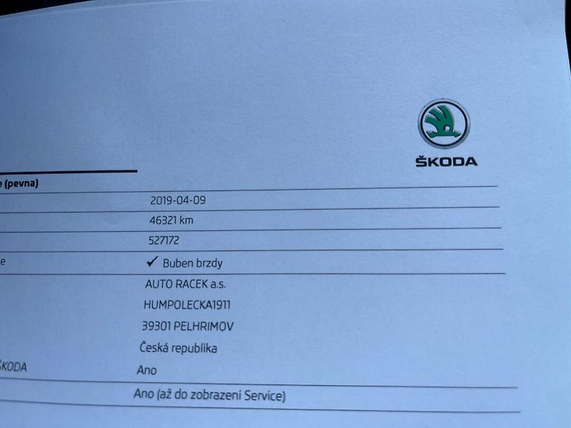 Škoda Rapid (2015) 1.2 TSi Top - fotka 17 z 20