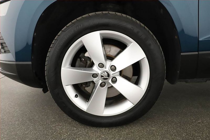 Škoda Karoq (2021) Style 2.0 TDI, Navi, Tempomat - fotka 18 z 18