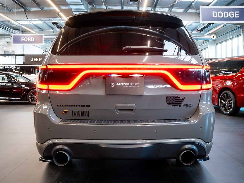 Dodge Durango (2023) 5.7 R/T Hemi Orange Tow N Go - fotka 5 z 38