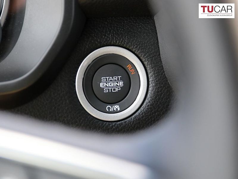 Dodge RAM (2025) 1500 BigHorn 3.0 TwinTurbo - fotka 21 z 41