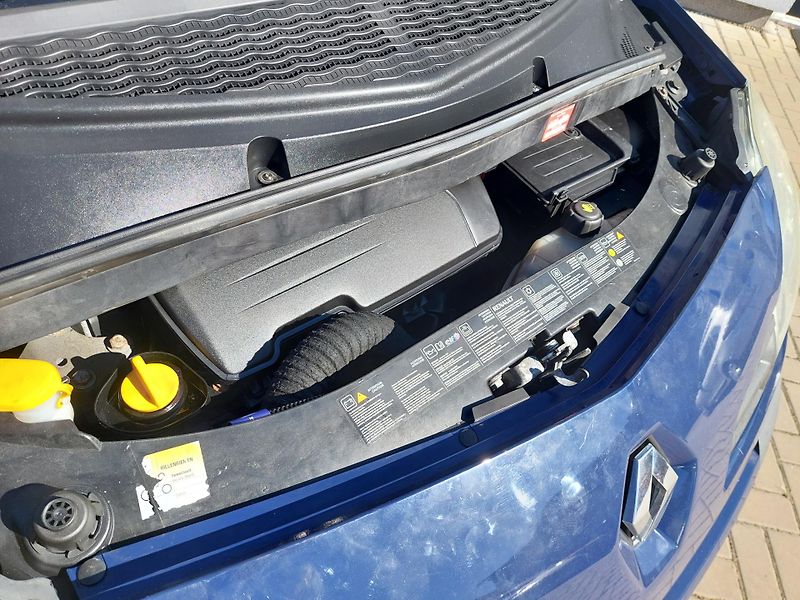 Renault Modus (2009) 1.2i-16v - fotka 21 z 25