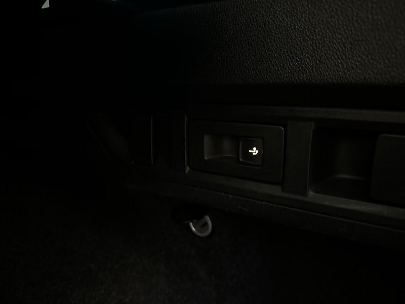 Škoda Octavia (2020) SW 2.0 TDi Ambition  - fotka 12 z 25