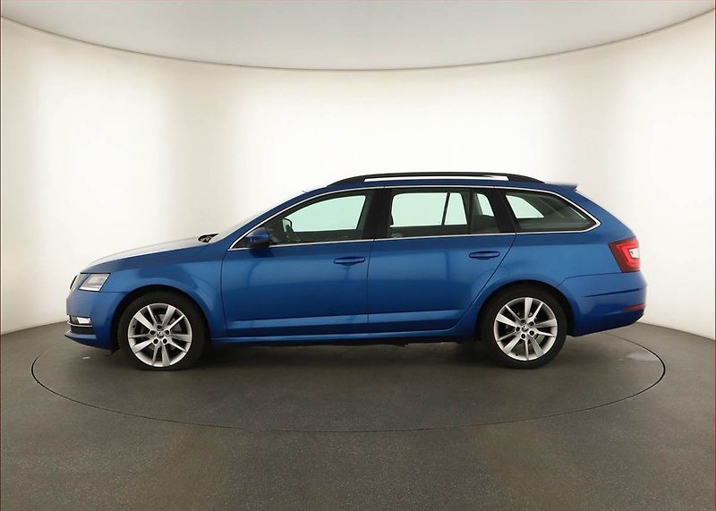 Škoda Octavia (2018) 1.4 TSI, Automat, Serv.kniha - fotka 3 z 14