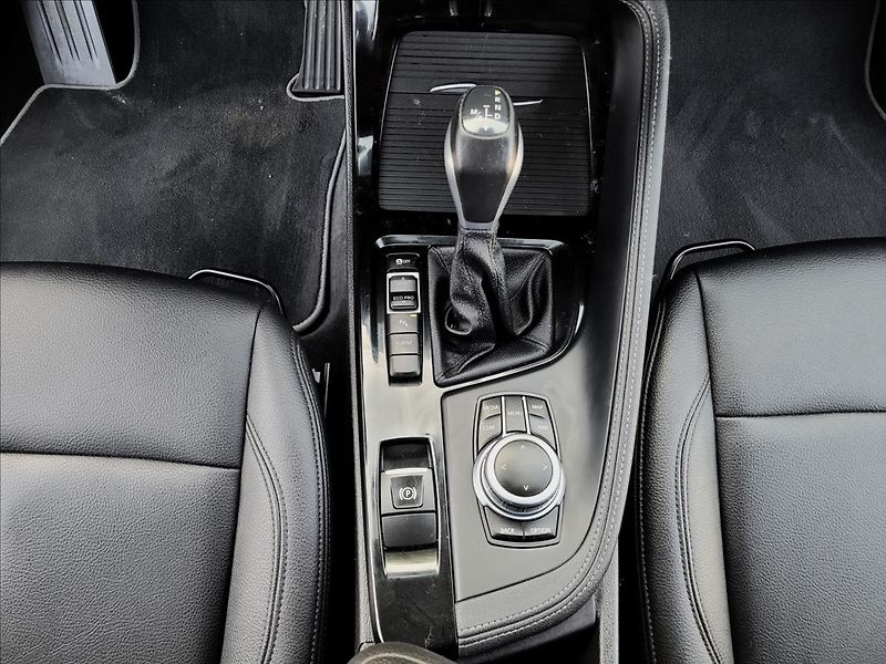 BMW X2 xDrive25e,4x4,navi,kůže - fotka 34 z 50