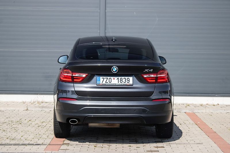 BMW X4 - fotka 6 z 28