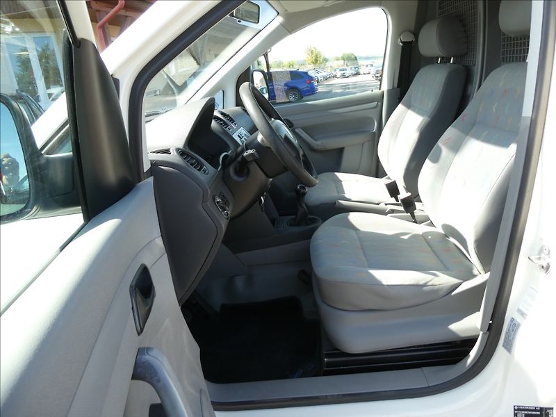Volkswagen Caddy 2,0 SDi 51kW závěs, po servise - fotka 14 z 23