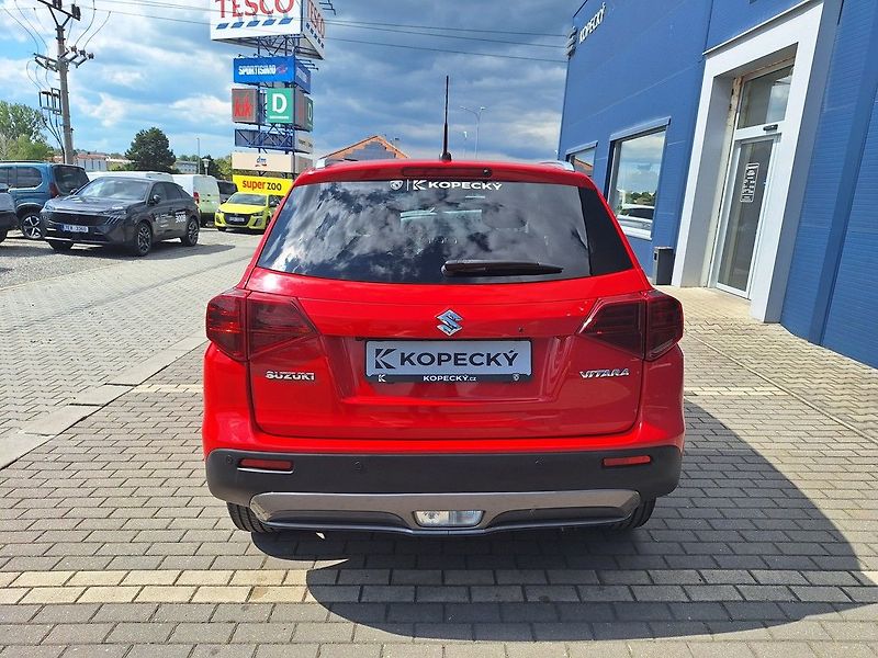 Suzuki Vitara (2019) ELEGANCE 1,4 BoosterJet 140k M - fotka 4 z 19