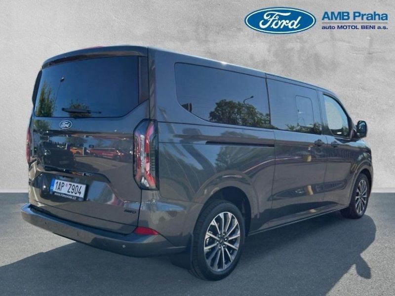 Ford Tourneo Custom 2.0D,125KW,CZ,DPH,1MAJ,AWD - fotka 4 z 28