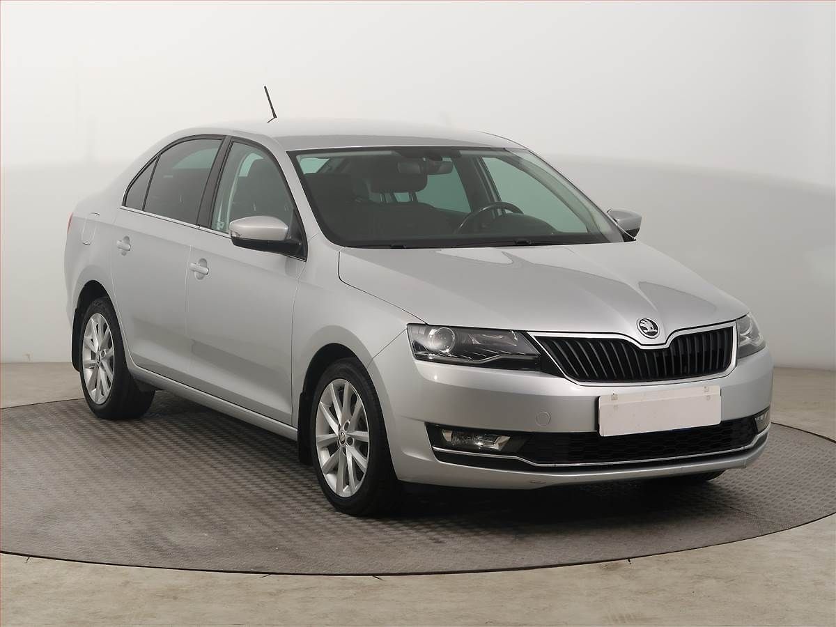Škoda Rapid Style Plus 1.4 TDI, Xenony