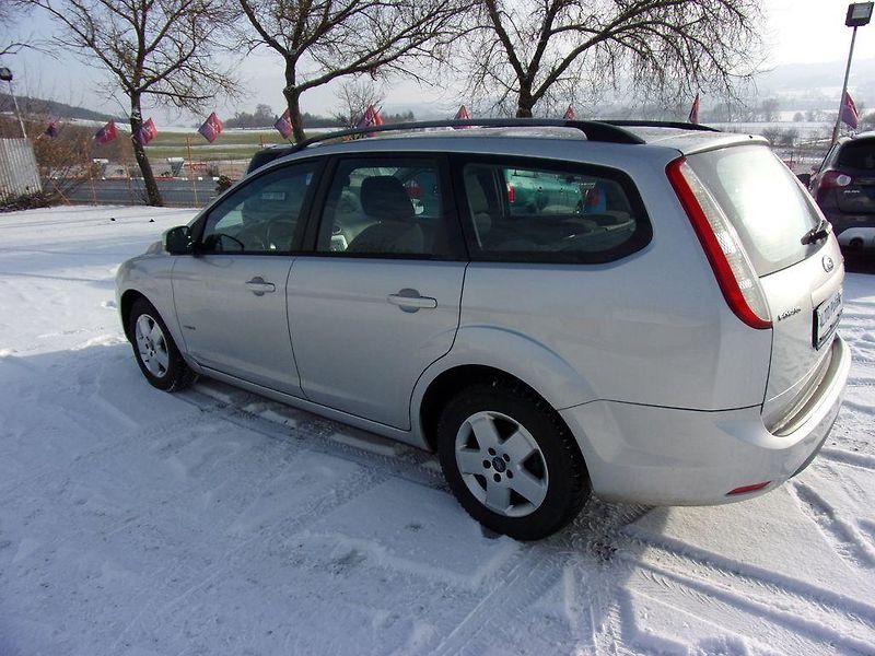Ford Focus 1,6 TDCI - fotka 10 z 18