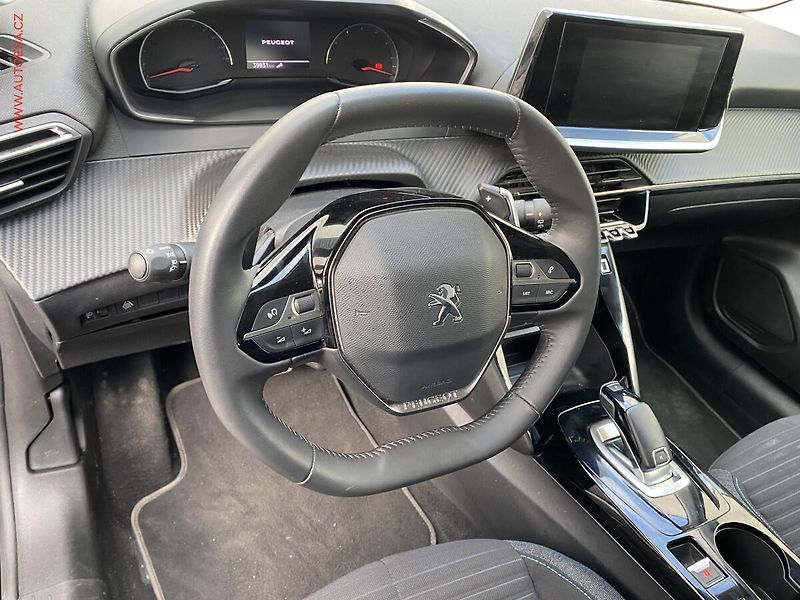 Peugeot 208 (2022) 1.2PT, Style, AT, LED - fotka 14 z 19