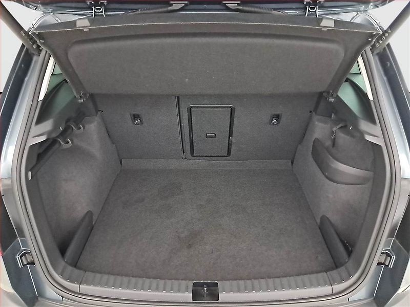 Škoda Karoq (2022) Style 1.5 TSI - fotka 14 z 19
