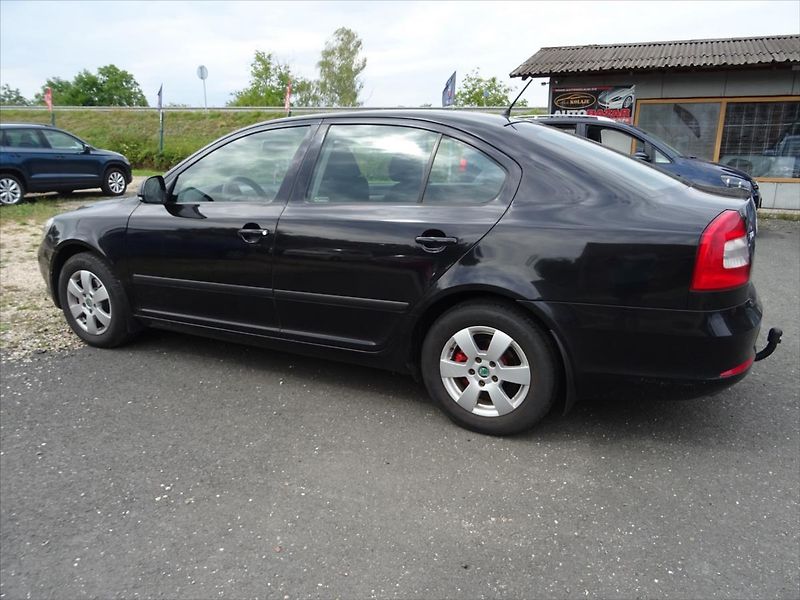 Škoda Octavia 1,6 TDI 77 kW - fotka 9 z 23