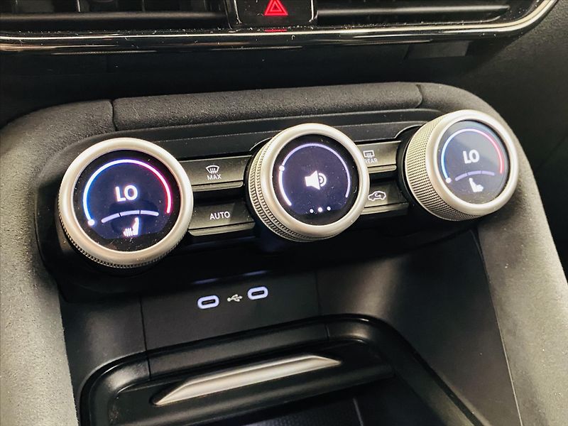 Škoda Kodiaq 2,0 TDI 142kW DSG 4x4 SportLin - fotka 17 z 25