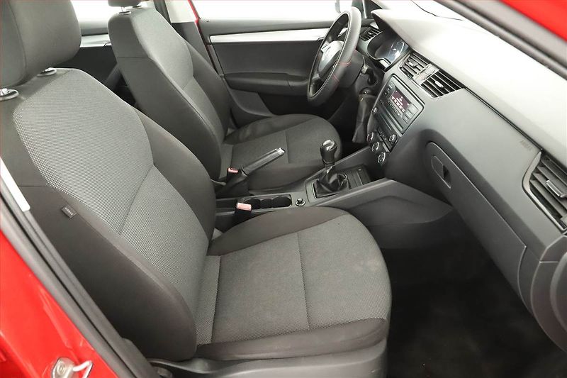 Škoda Octavia (2015) 1.2 TSI - fotka 7 z 10