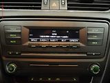 Škoda Octavia (2014) 1.6 TDi, 1.maj, AC, tempo - náhled 12