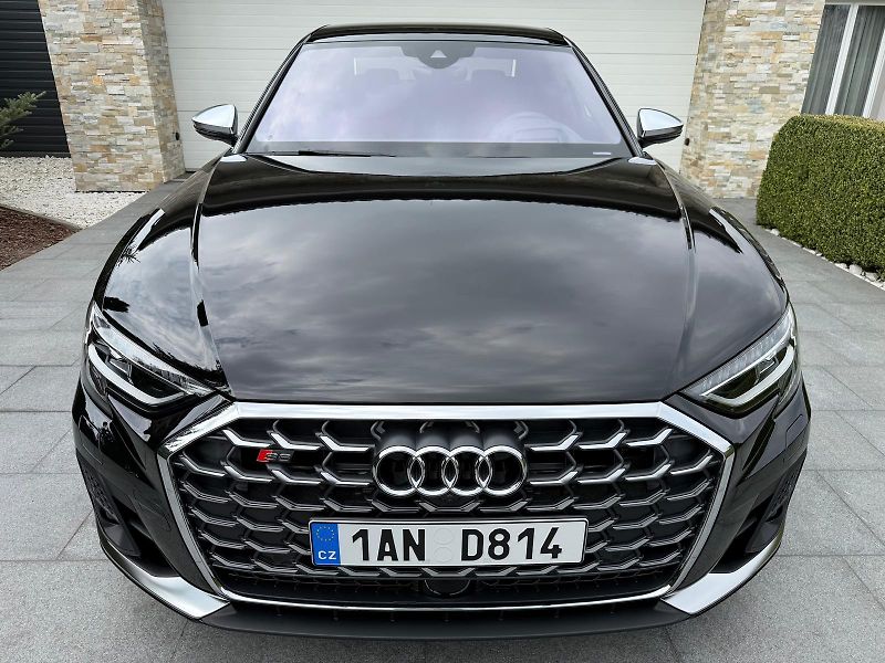 Audi S8 (2026) MAX výbava - fotka 3 z 22