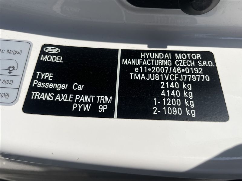 Hyundai ix35 2,0 CRDi 100kw 4x4 Tažné Kůže - fotka 23 z 41