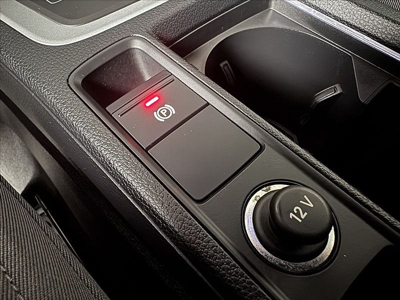 Audi Q3 1,5 TFSi  Advanced Záruka Assi - fotka 36 z 40
