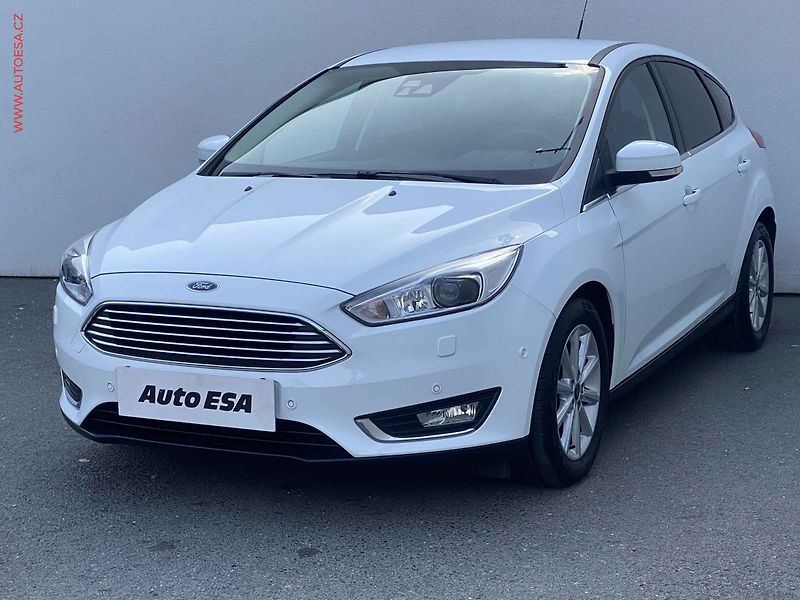 Ford Focus (2016) 1.5EB, Titanium, bixen, +kola - fotka 3 z 18