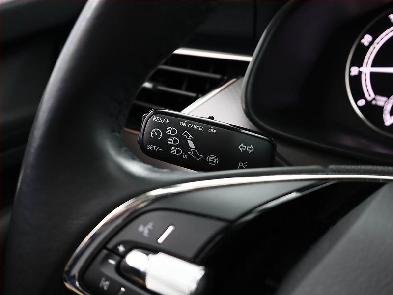 Škoda Scala (2023) Style 1.0 TSI, Serv.kniha - fotka 17 z 19
