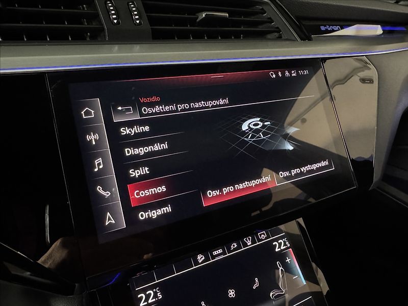 Audi e-tron S 370 Digital LED Záruka - fotka 32 z 50