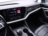 Volkswagen Touareg 3,0 TDI 170kW DSG 4M LED CZ - náhled 20