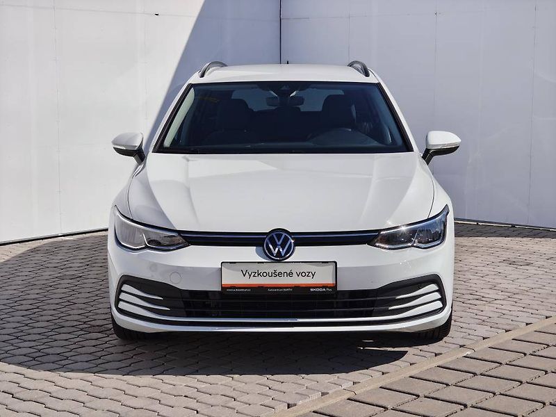 Volkswagen Golf Life 6G 1,0TSi - fotka 4 z 22