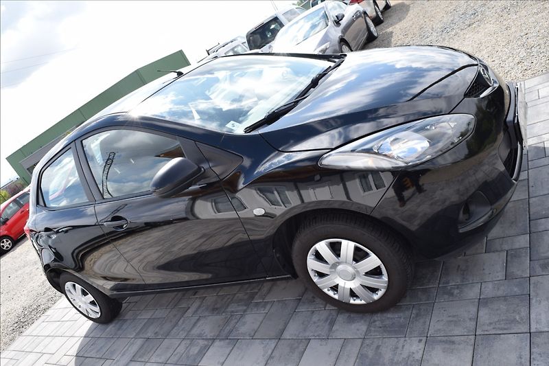 Mazda 2 1,4 i 55KW KLIMA - fotka 4 z 35