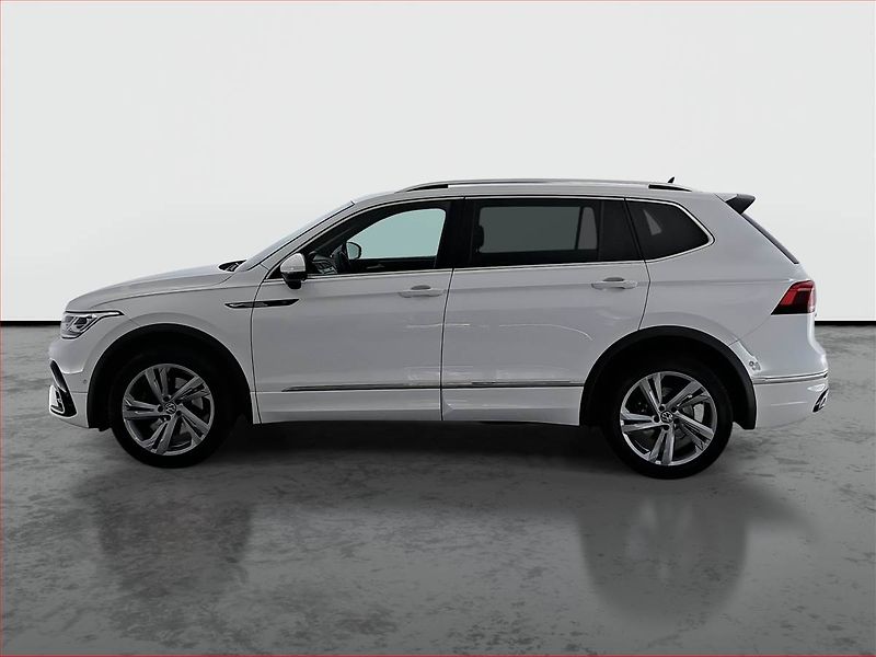Volkswagen Tiguan Allspace (2022) R-Line 2.0 TSI - fotka 3 z 22