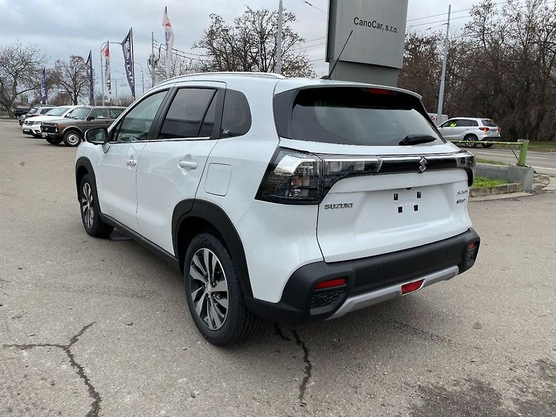 Suzuki S-Cross 4x4 Elegance - fotka 3 z 6
