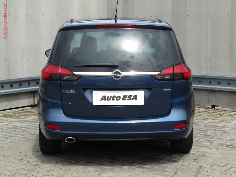 Opel Zafira (2016) 2.0 CDTi, ČR, AT, park.asist - fotka 5 z 22