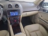Mercedes-Benz GL (2007) 320 CDI, 4X4, Automat, 7 míst - náhled 8